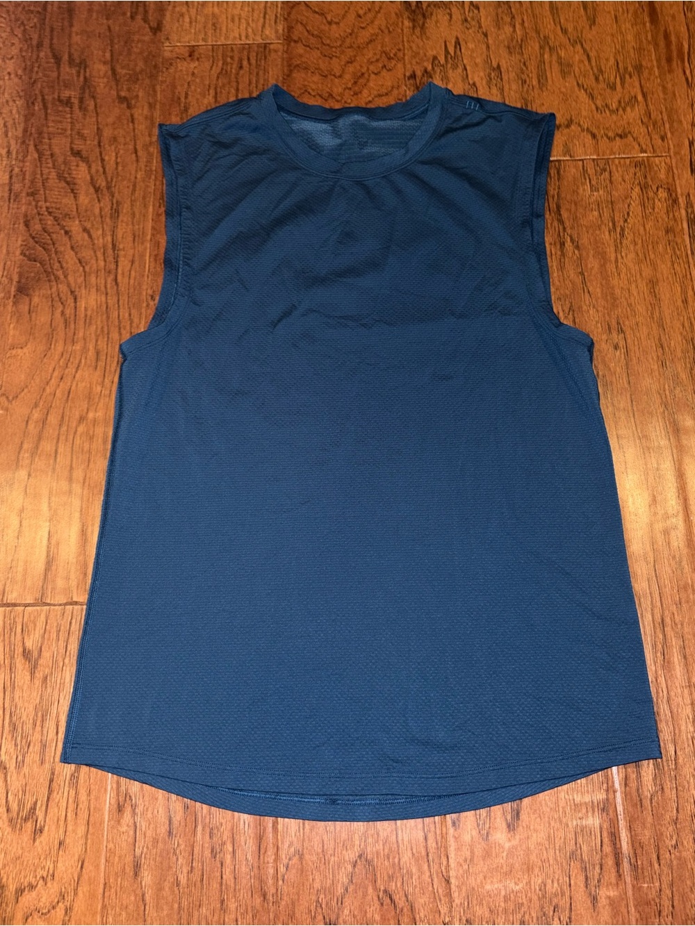 Lululemon Mens Muscle Tank BlueMedium